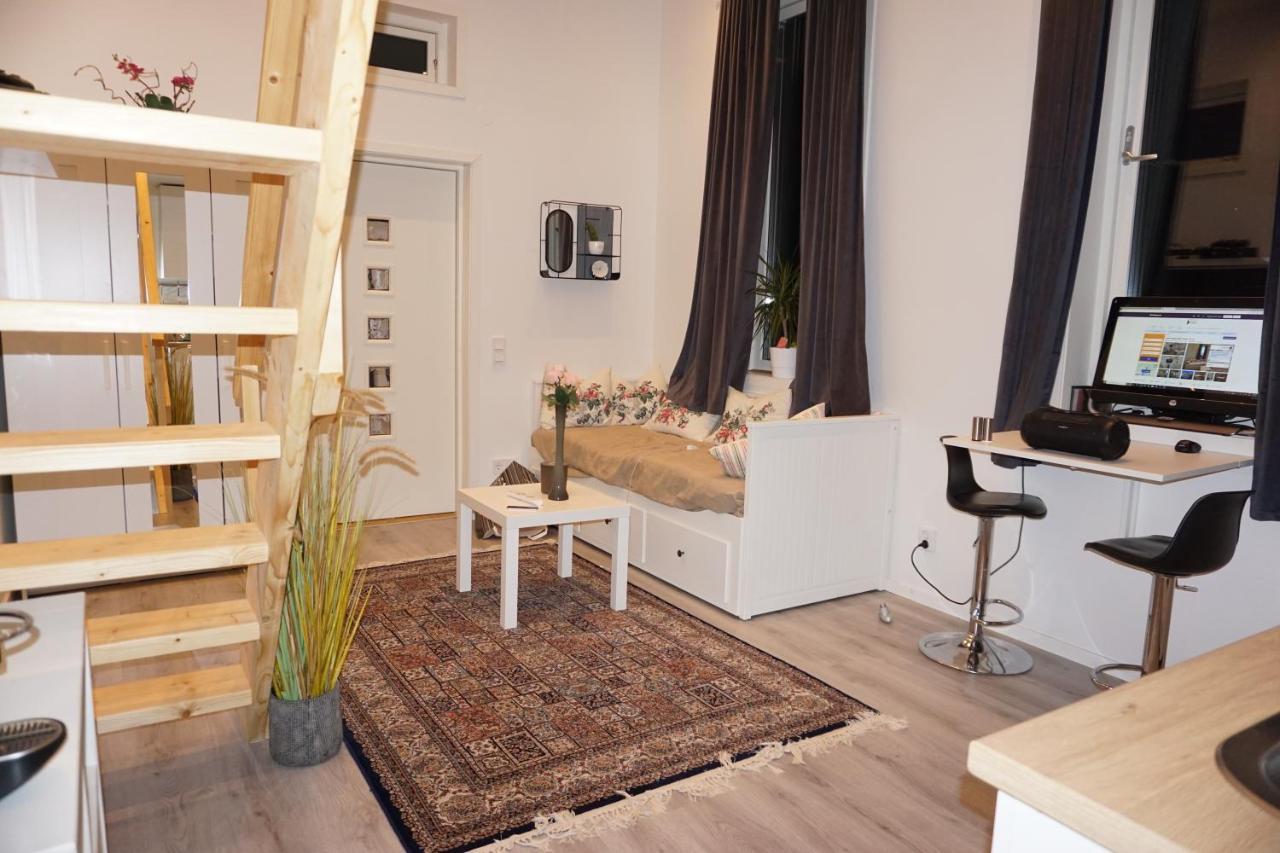 Fresh Happy Little House, 35 M2 In Taeby Apartment Стокхолм Екстериор снимка